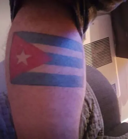 a27d24-e32f01f9383c4583967f29aa9f298c56-mv2