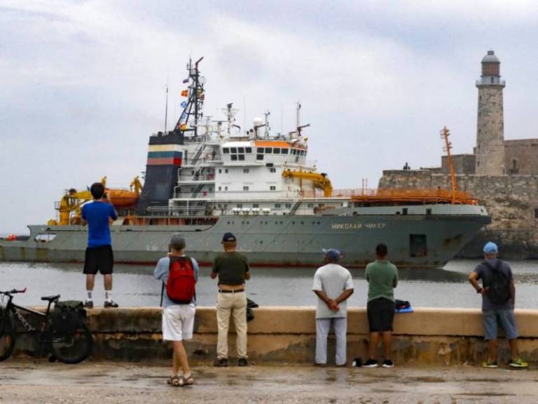 arrivee-dun-navire-russe-a-la-havane-impacts-energetiques