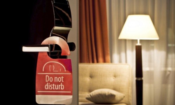 astuces-pour-maximiser-votre-sejour-avec-un-depart-tardif-a-lhotel