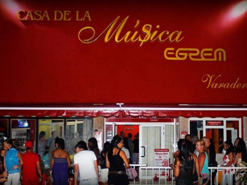decouvrez-casa-de-la-musica-spectacles-incontournables-a-varadero