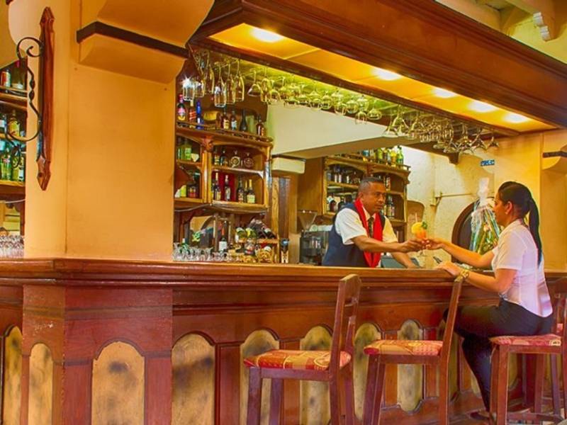 decouvrez-le-bar-dos-mares-a-varadero-un-tresor-cache