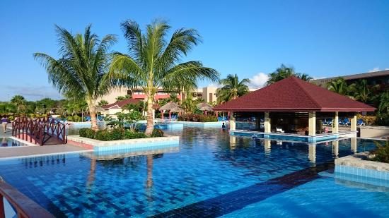 hotels-avec-bar-dans-la-piscine-a-varadero-cuba