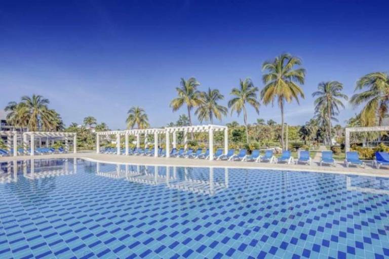 ne-ratez-pas-la-fiesta-cuba-7-a-sol-varadero-scaled